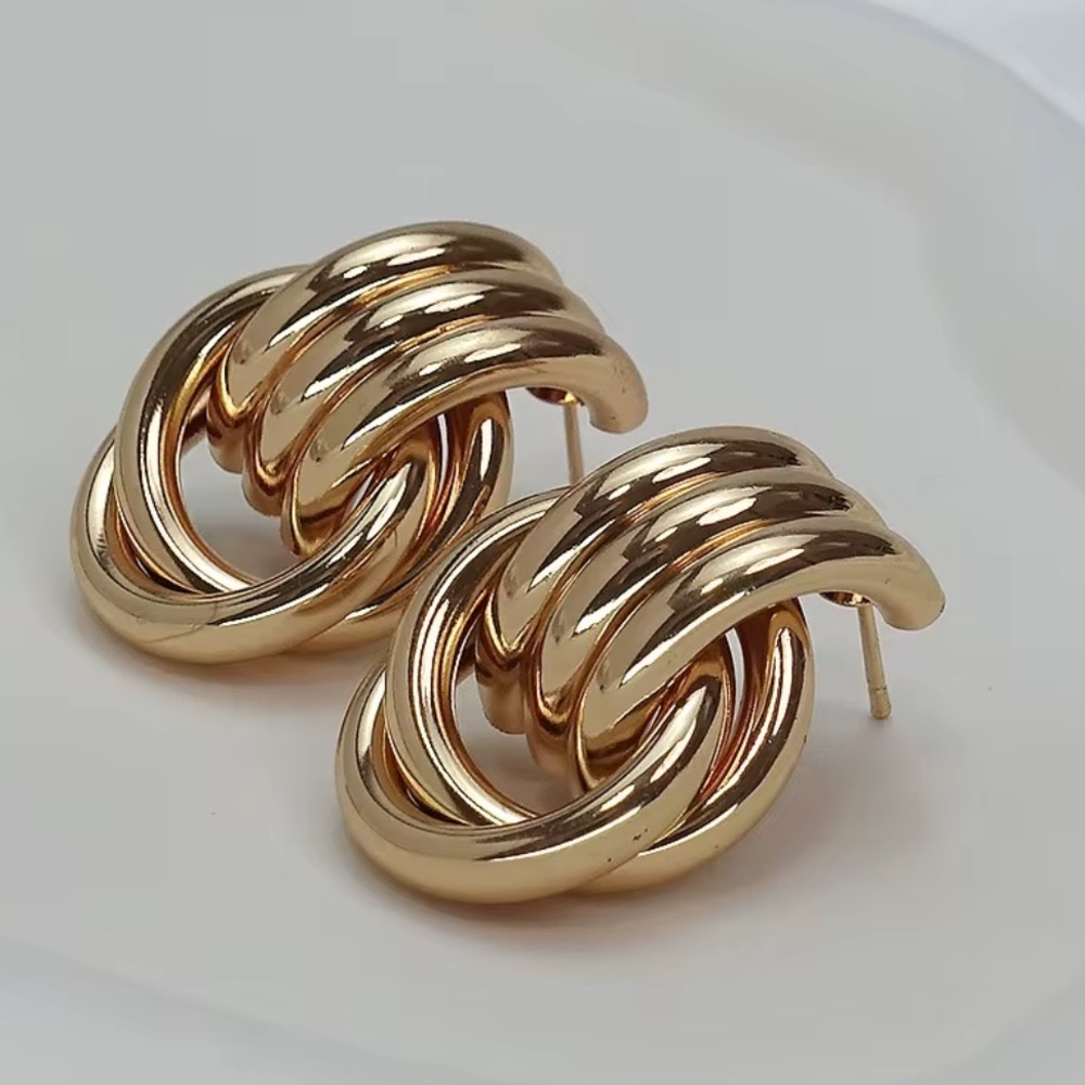 Chunky hoop earrings High-quality gold plated